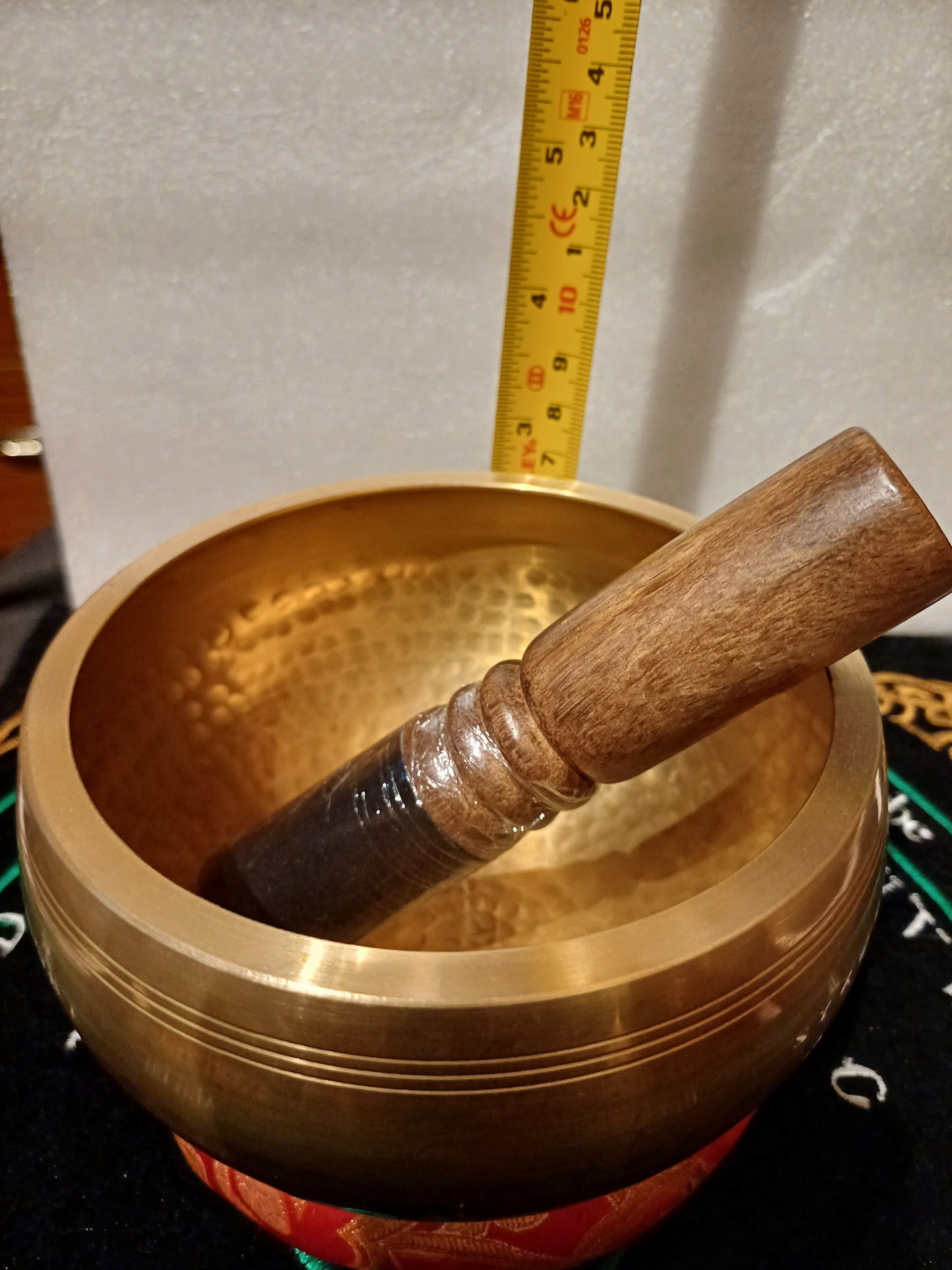 12cm Hand Hammered Singing Bowl with Cushion and Stiker