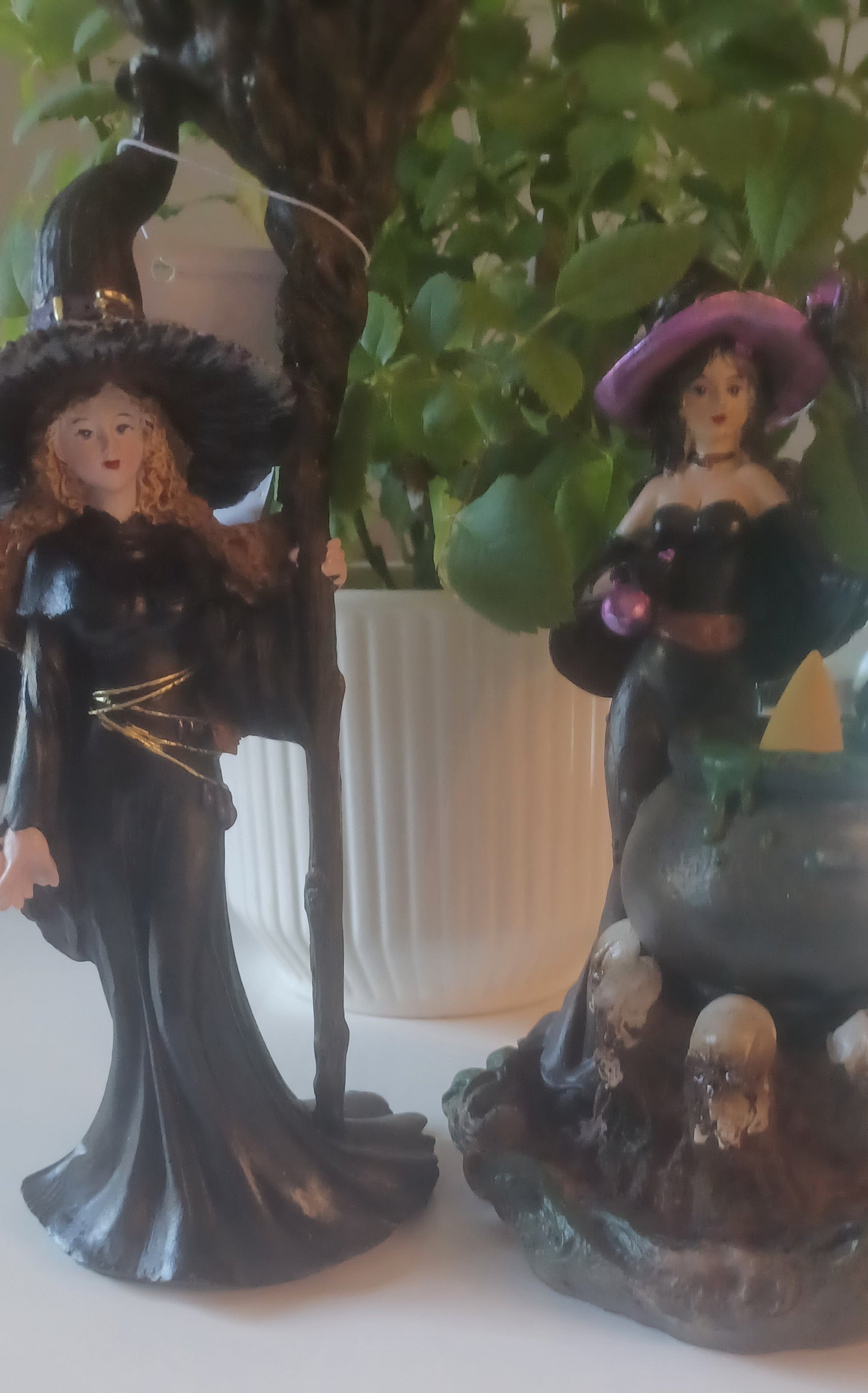 Witches cauldron Backflow incense Burner