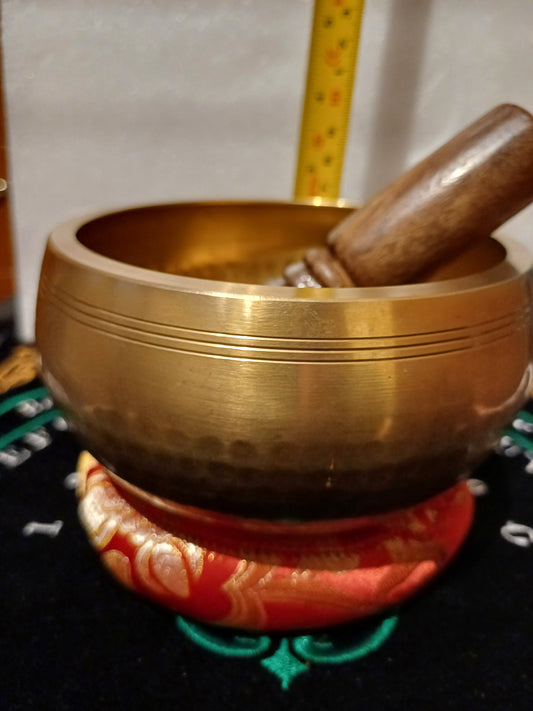 12cm Hand Hammered Singing Bowl with Cushion and Stiker
